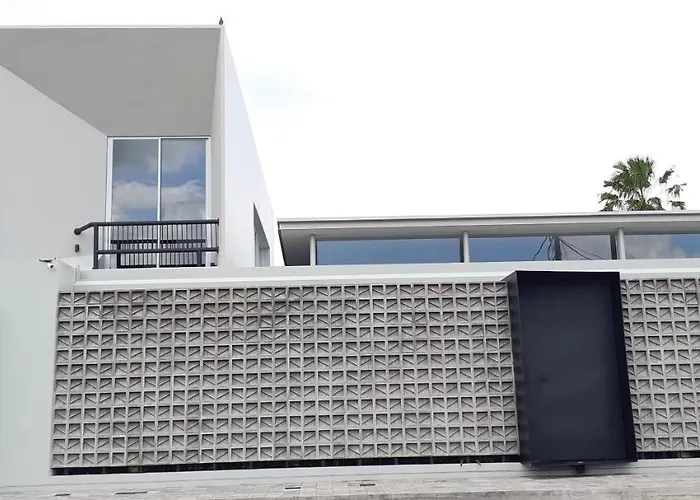 Villa Teejay - Architect-designed Luxury In Perfect Petitenget Location